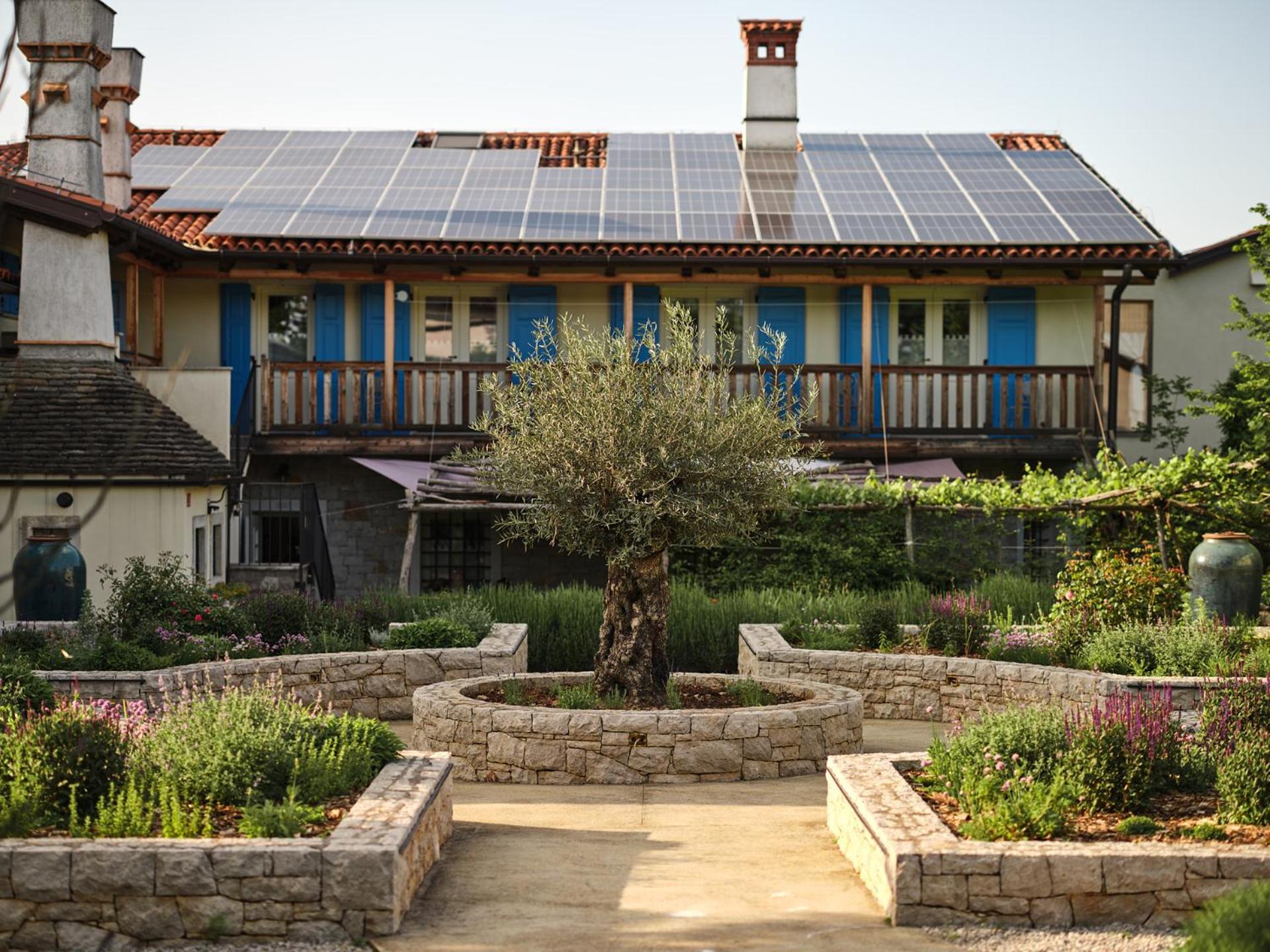 Biohotel Stdaniel Stanjel Exterior photo